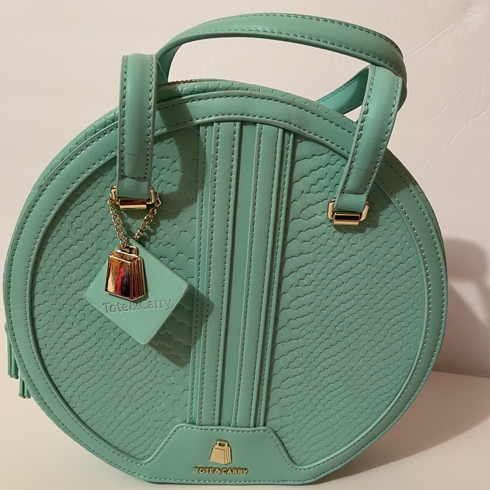 Tote&carry bag. Color mint